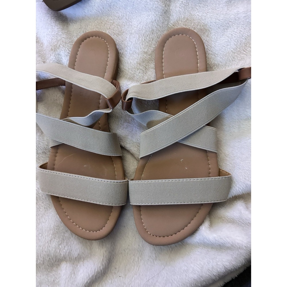 Three Women's Sandals Size 6 - Picture 4 of 5